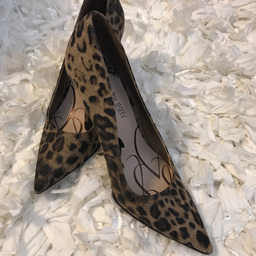 Leopard heels
